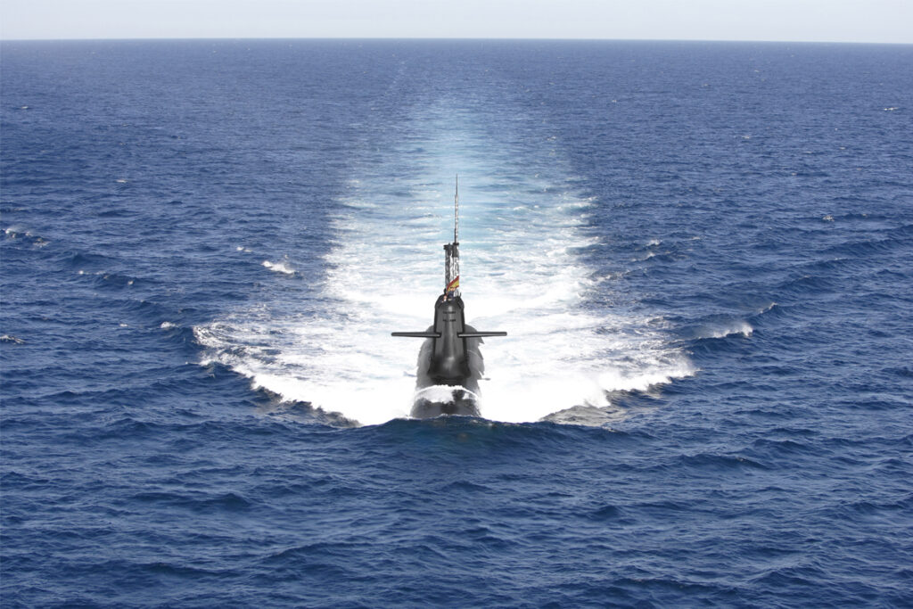 Imagen de un submarino emergiendo